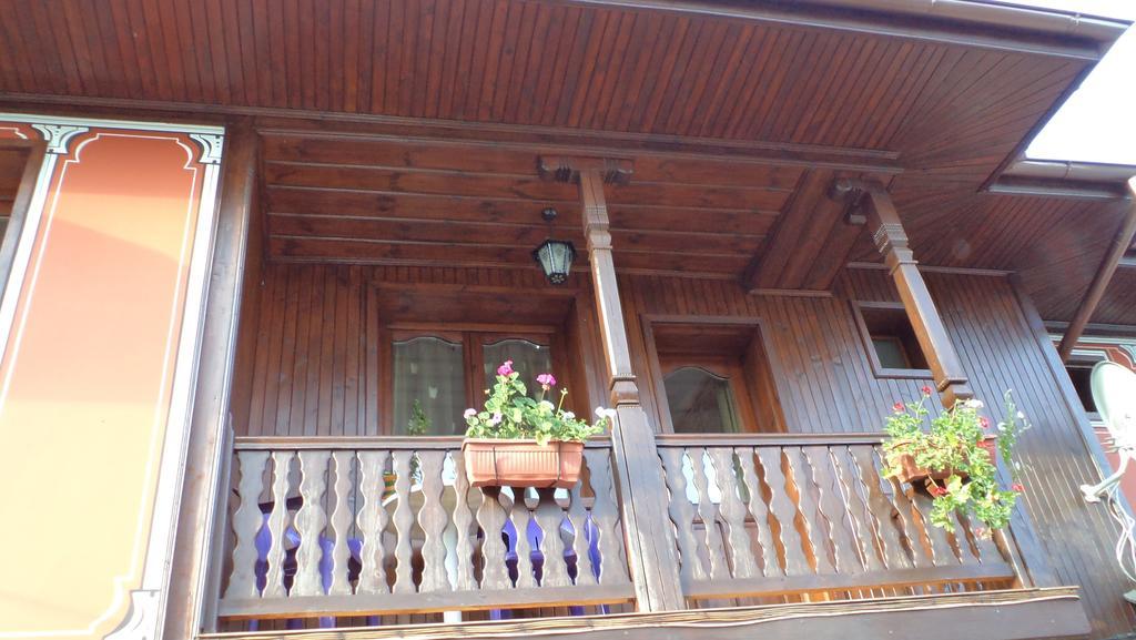 Chuchura Family Hotel Koprivshtitsa Exterior photo